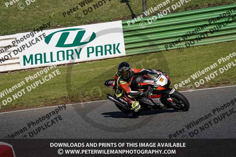 enduro digital images;event digital images;eventdigitalimages;mallory park;mallory park photographs;mallory park trackday;mallory park trackday photographs;no limits trackdays;peter wileman photography;racing digital images;trackday digital images;trackday photos